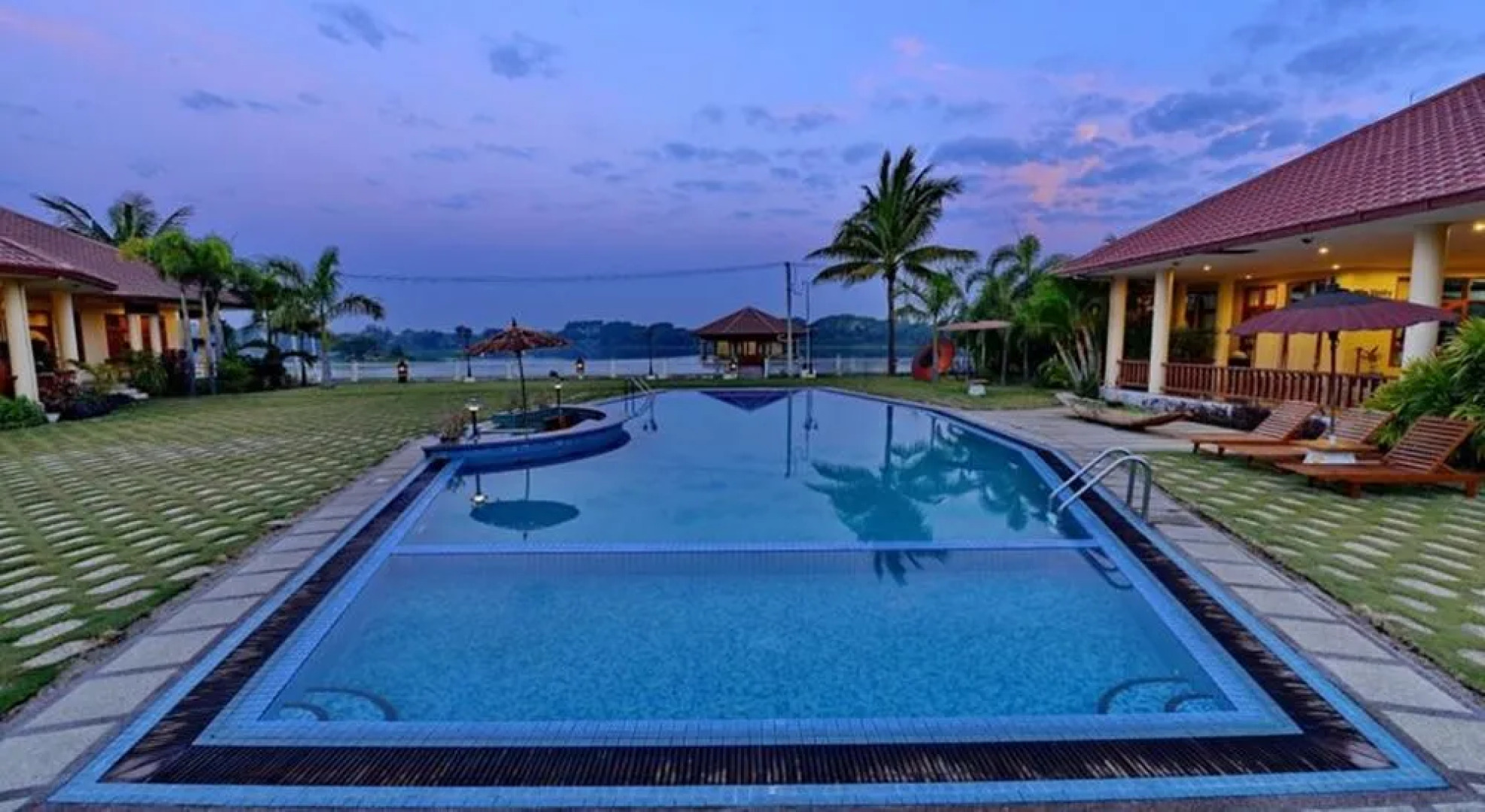 Win Unity Resort Hotel