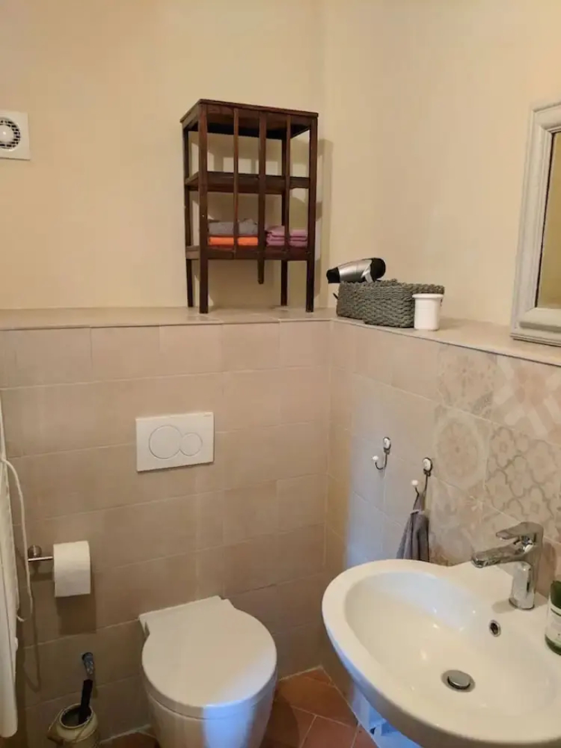 Room-double Room With Services