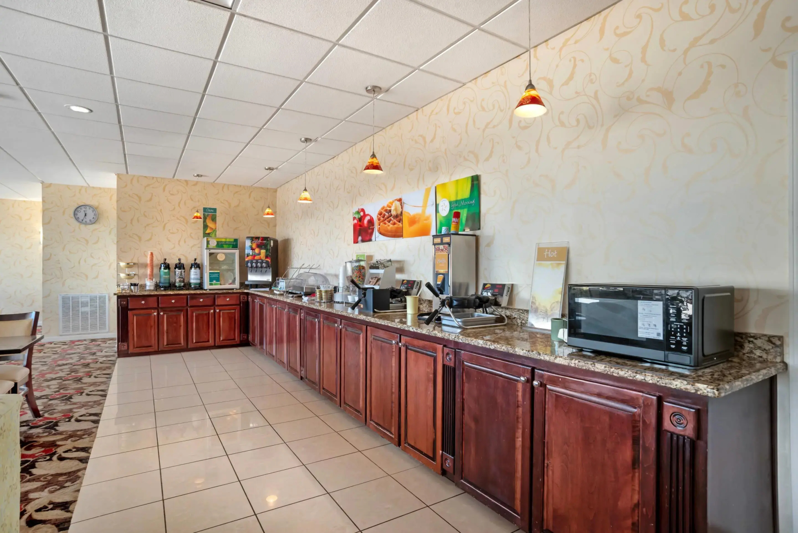 Quality Inn & Suites near Lake Eufaula