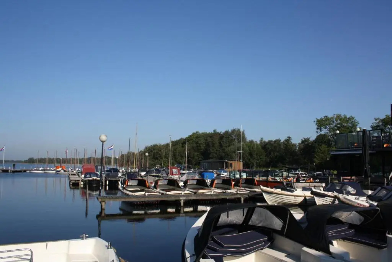 Holiday Home De Zuwe - Loosdrecht