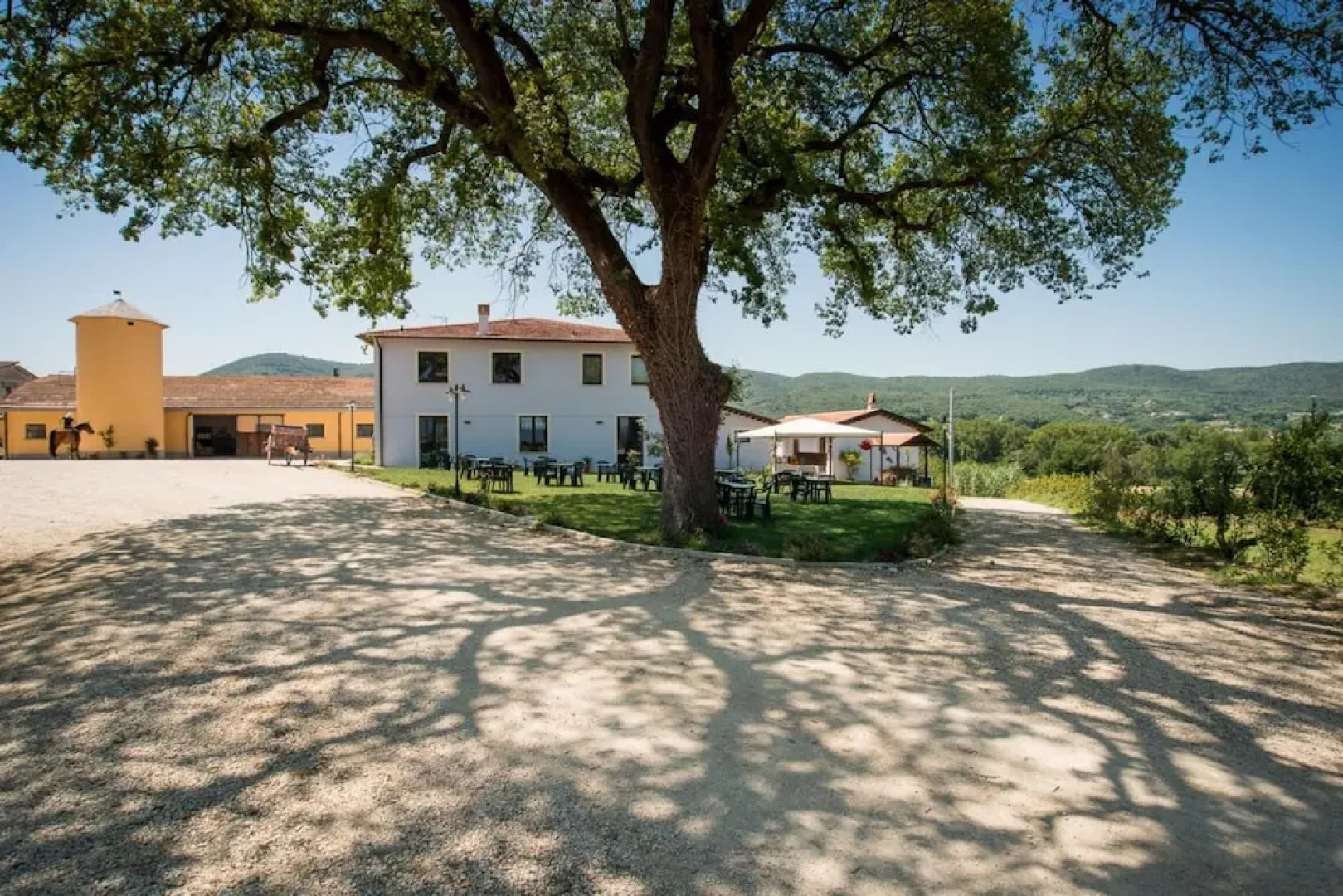Fattoria Didattica La Collina Incantata (No Front Desk To Make Arrangements For Check In Please Contact The Property In Advance)
