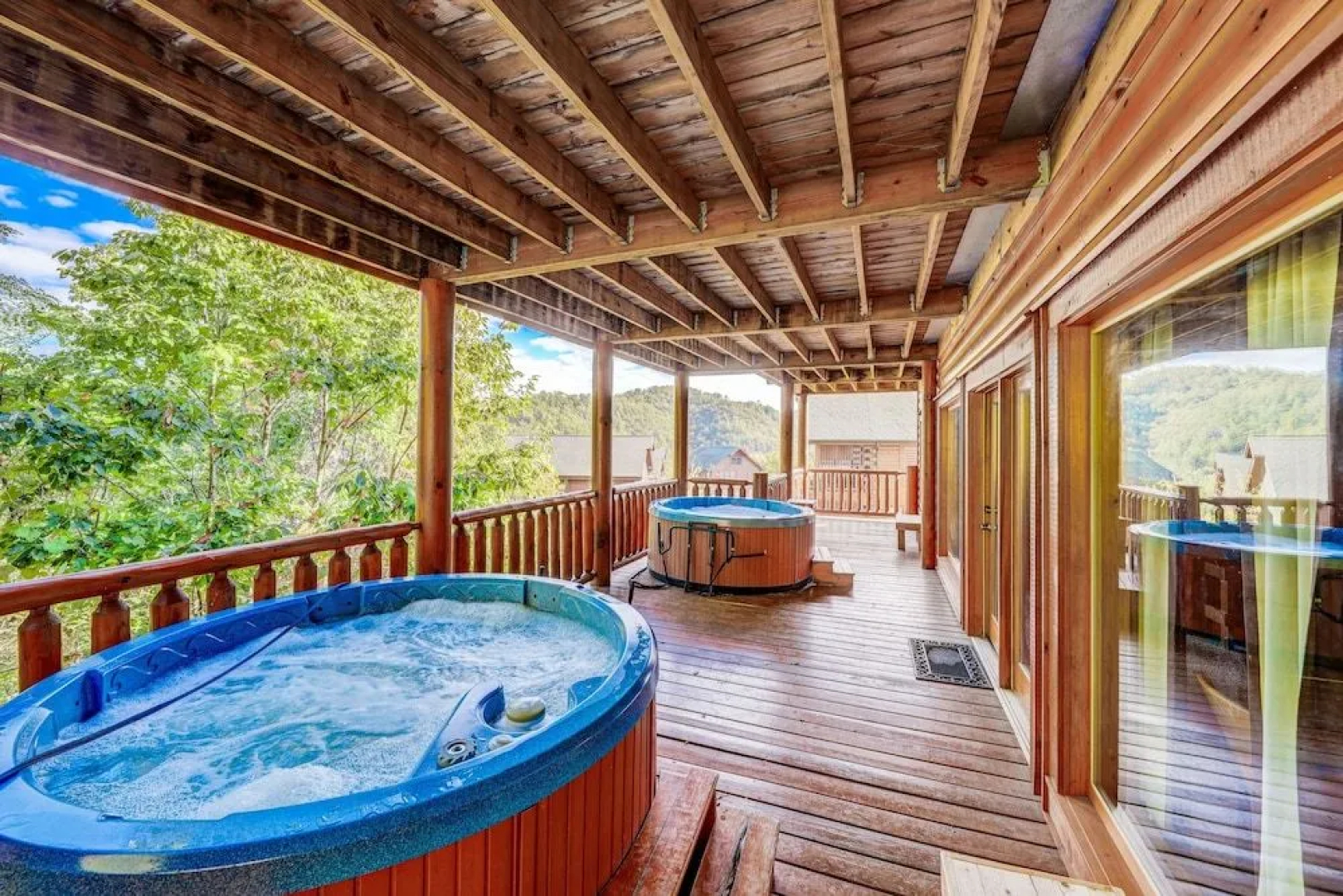 of Relaxation 9 Br cabin by RedAwning