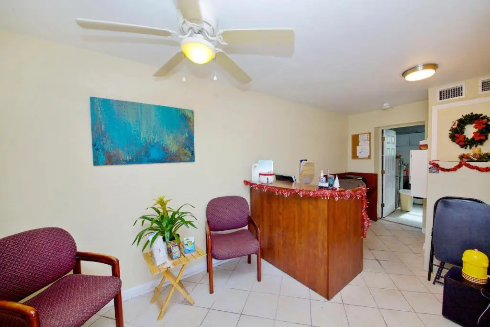 Daytona Shores Inn and Suites
