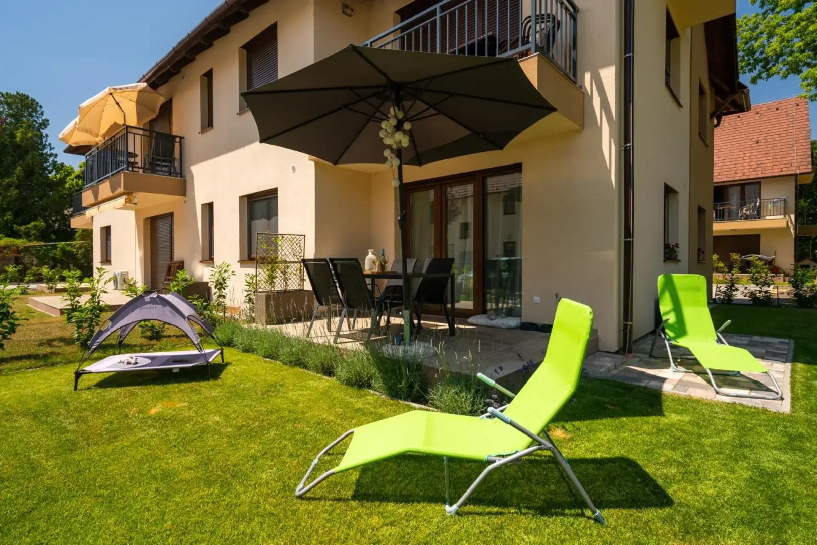 Captain’s Home Kenese Apartman