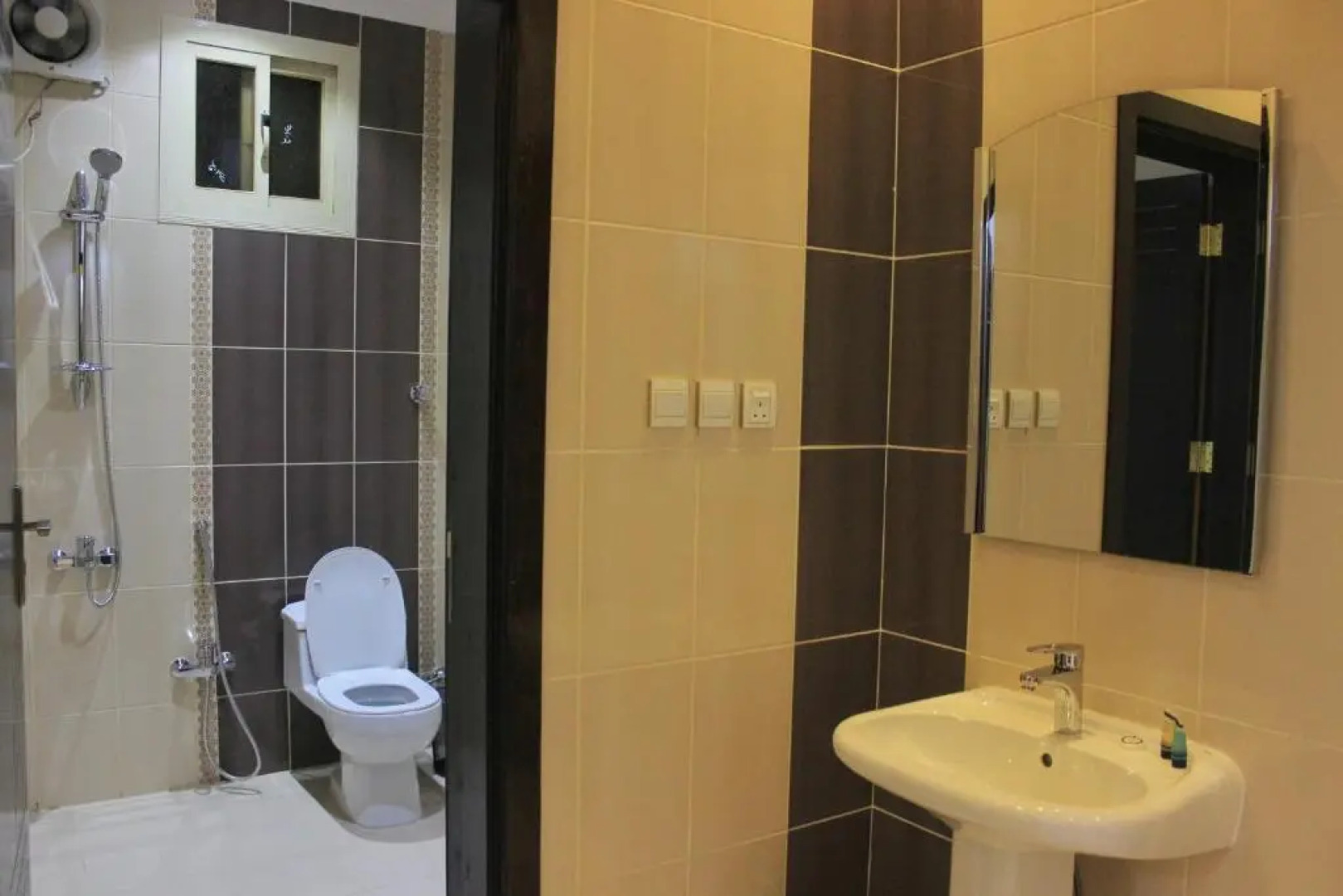 Dar Al Jood Hotel units