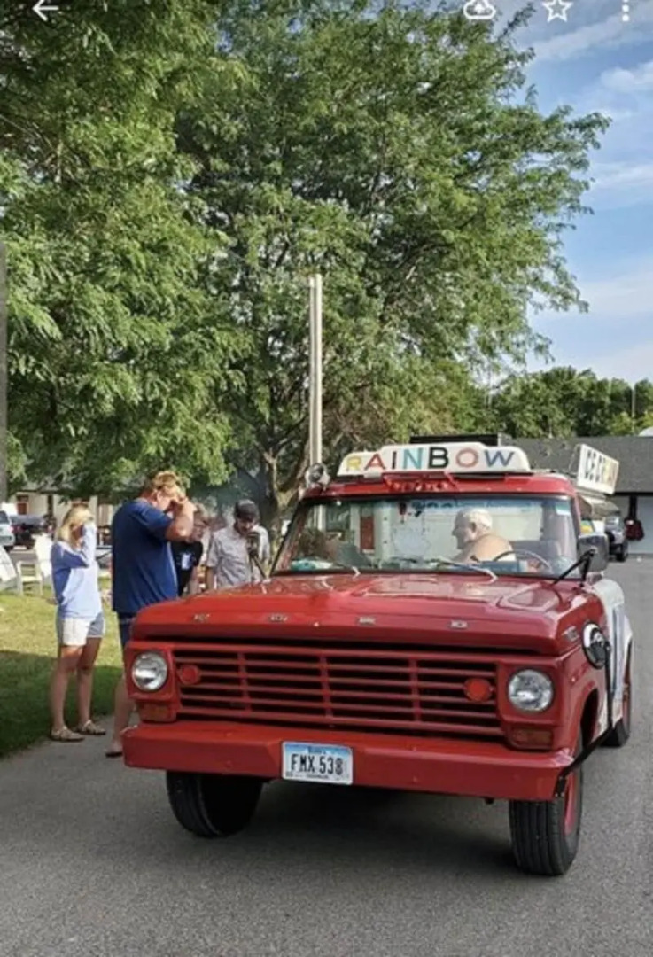 Vintage Block Inn & Suites