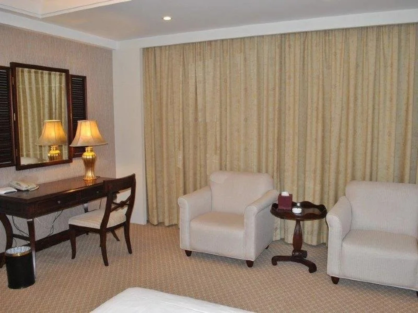 Kaiping Wilson Hotel