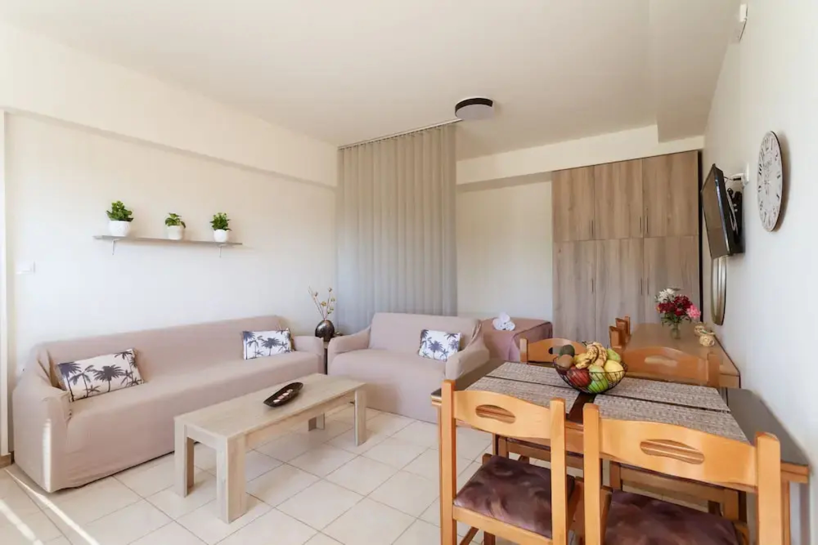 Artemis Fani Apartments