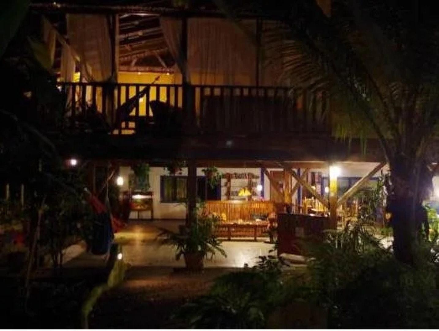 Cabinas Coconut Grove