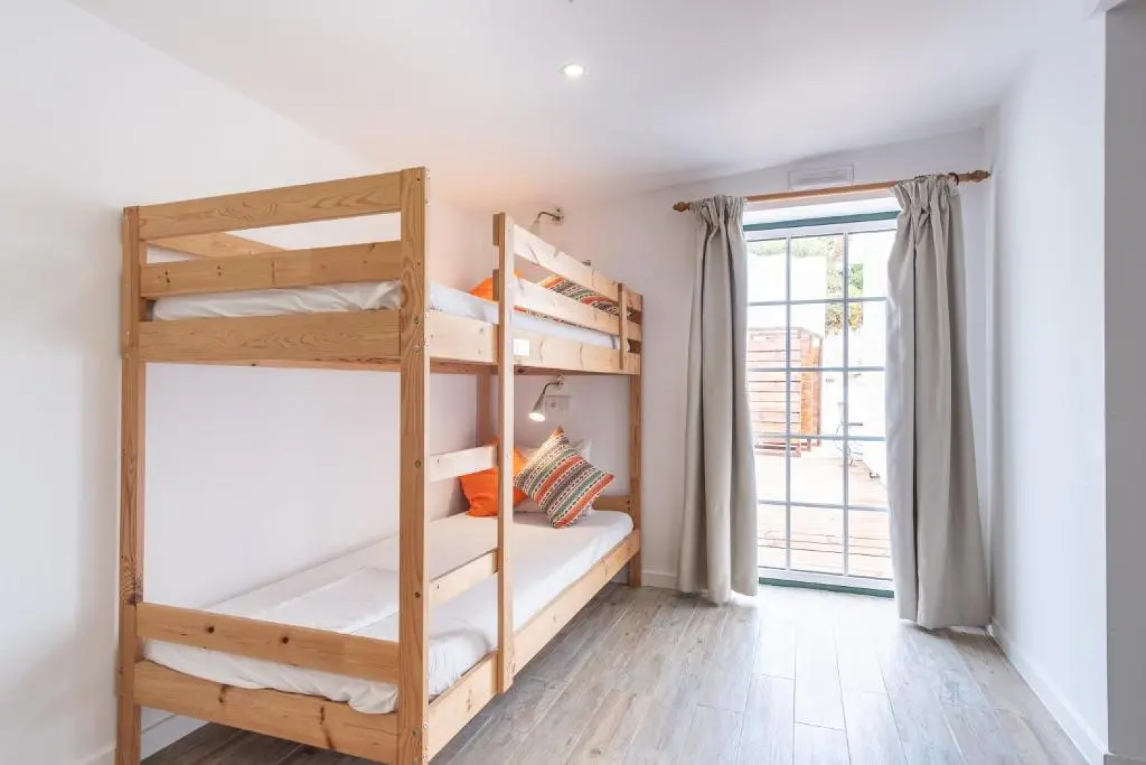 Sunshine Hostel