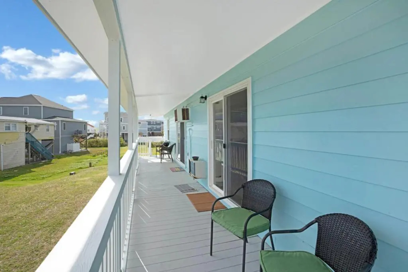 The Hideaway by Oak Island Accommodations