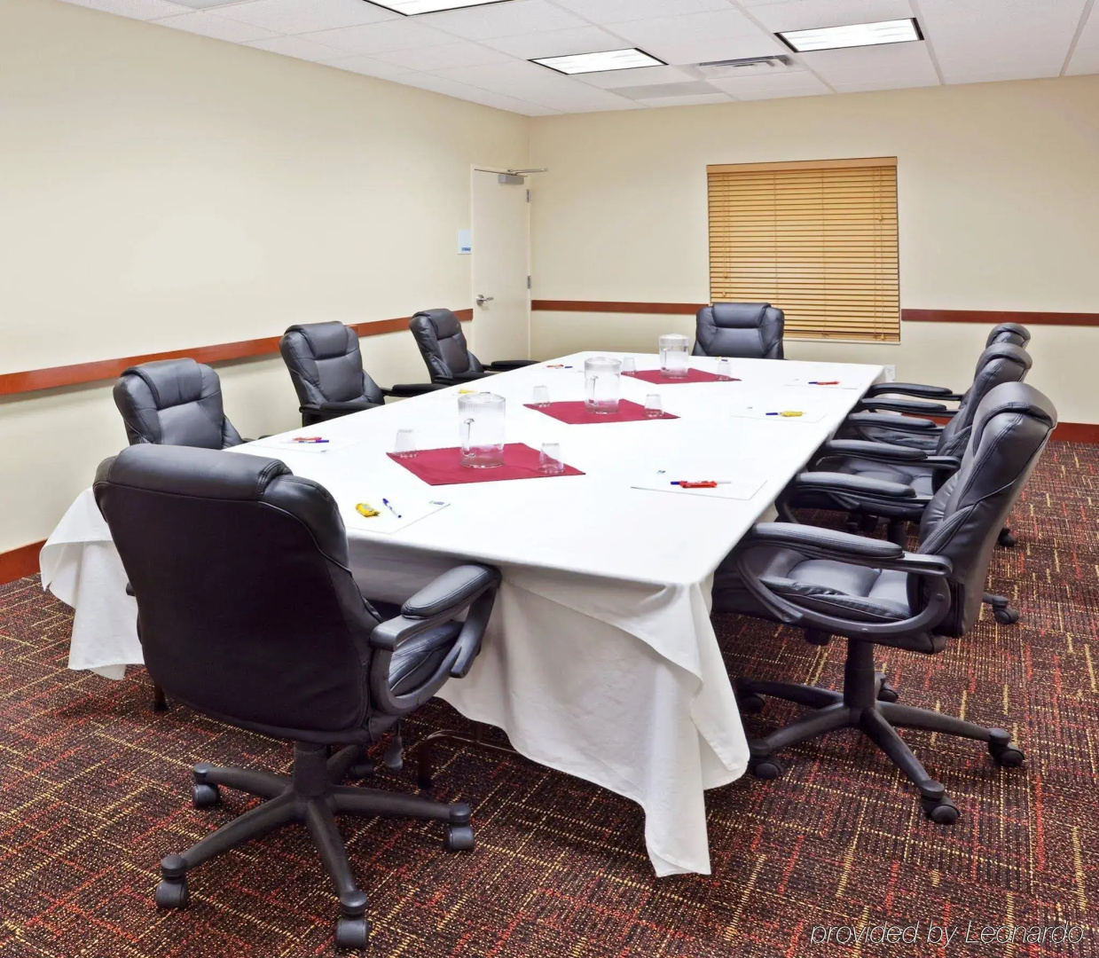 Holiday Inn Express Chehalis-Centralia by IHG