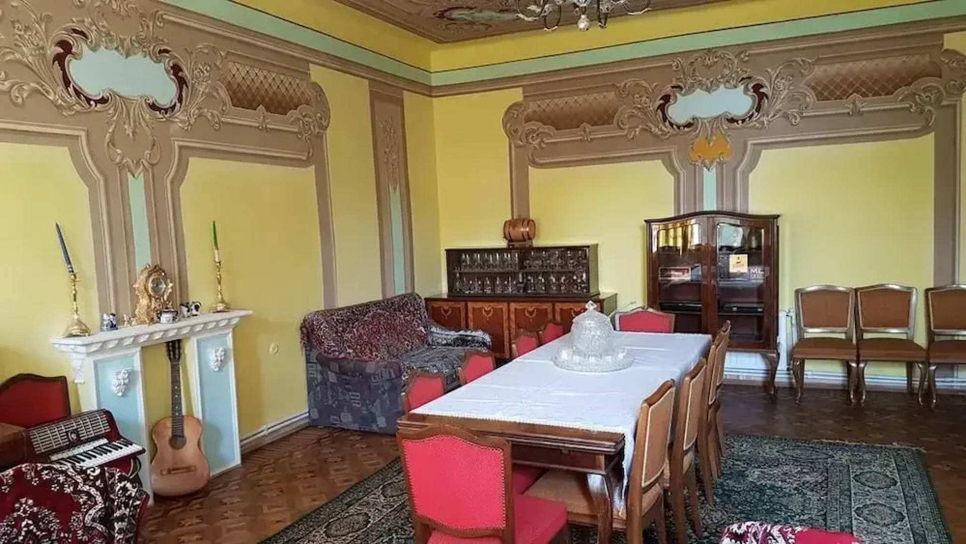Artush & Raisa B&B