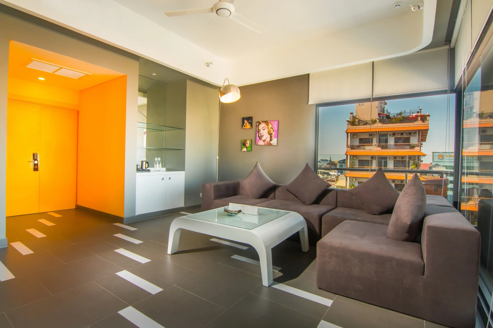 SUN & MOON, Urban Hotel