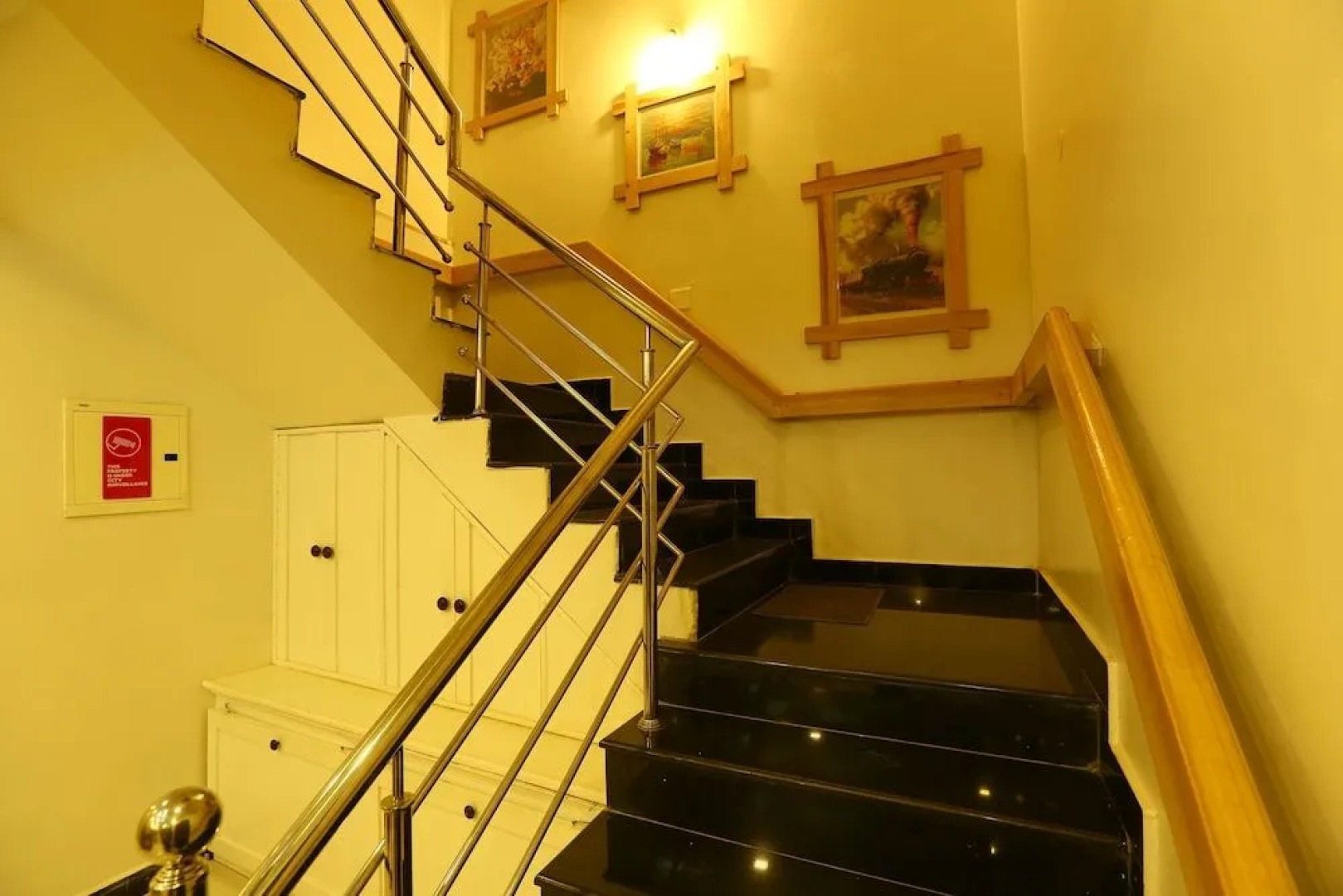 Al Woodlands Residency