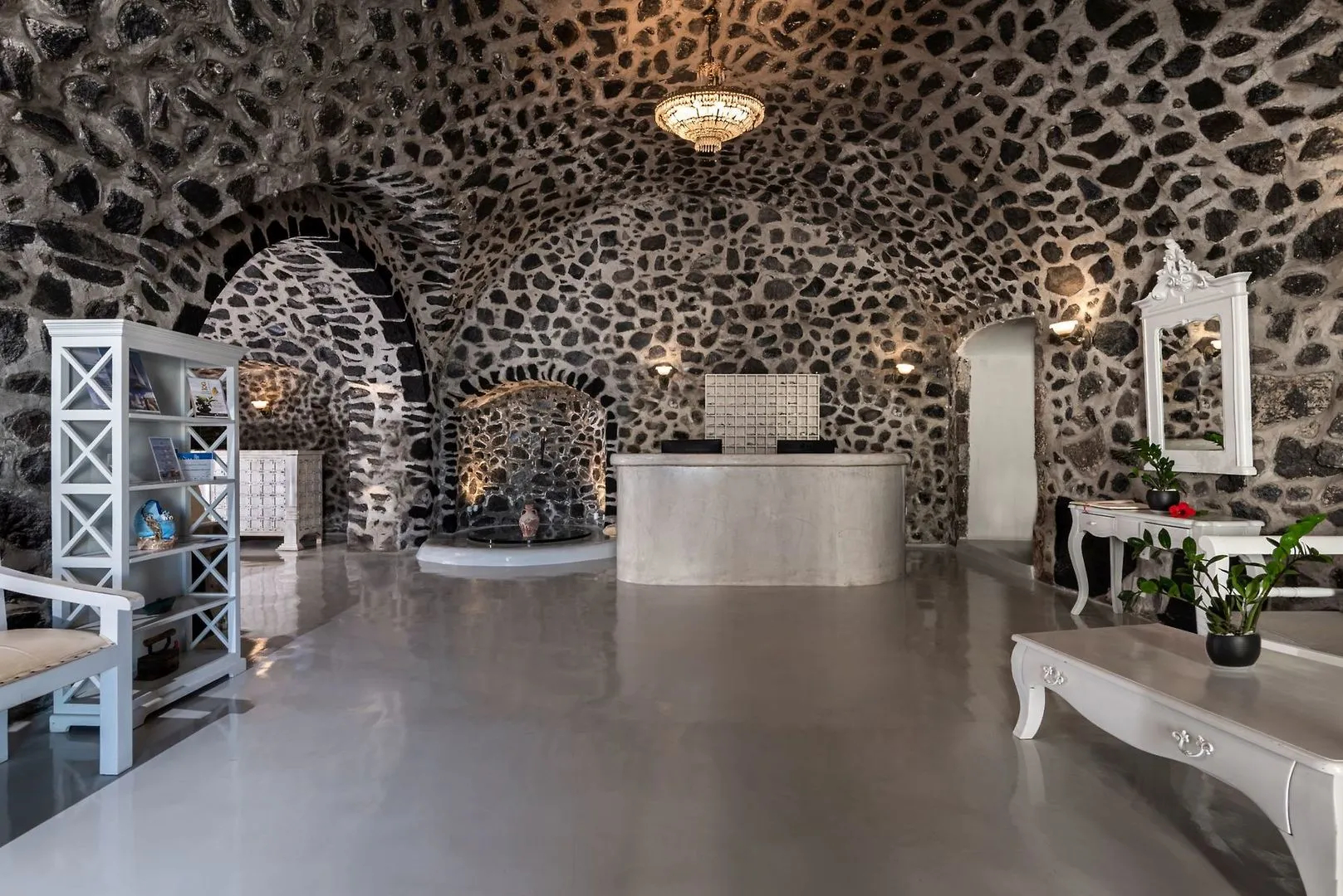 Splendour Hotel and Suites