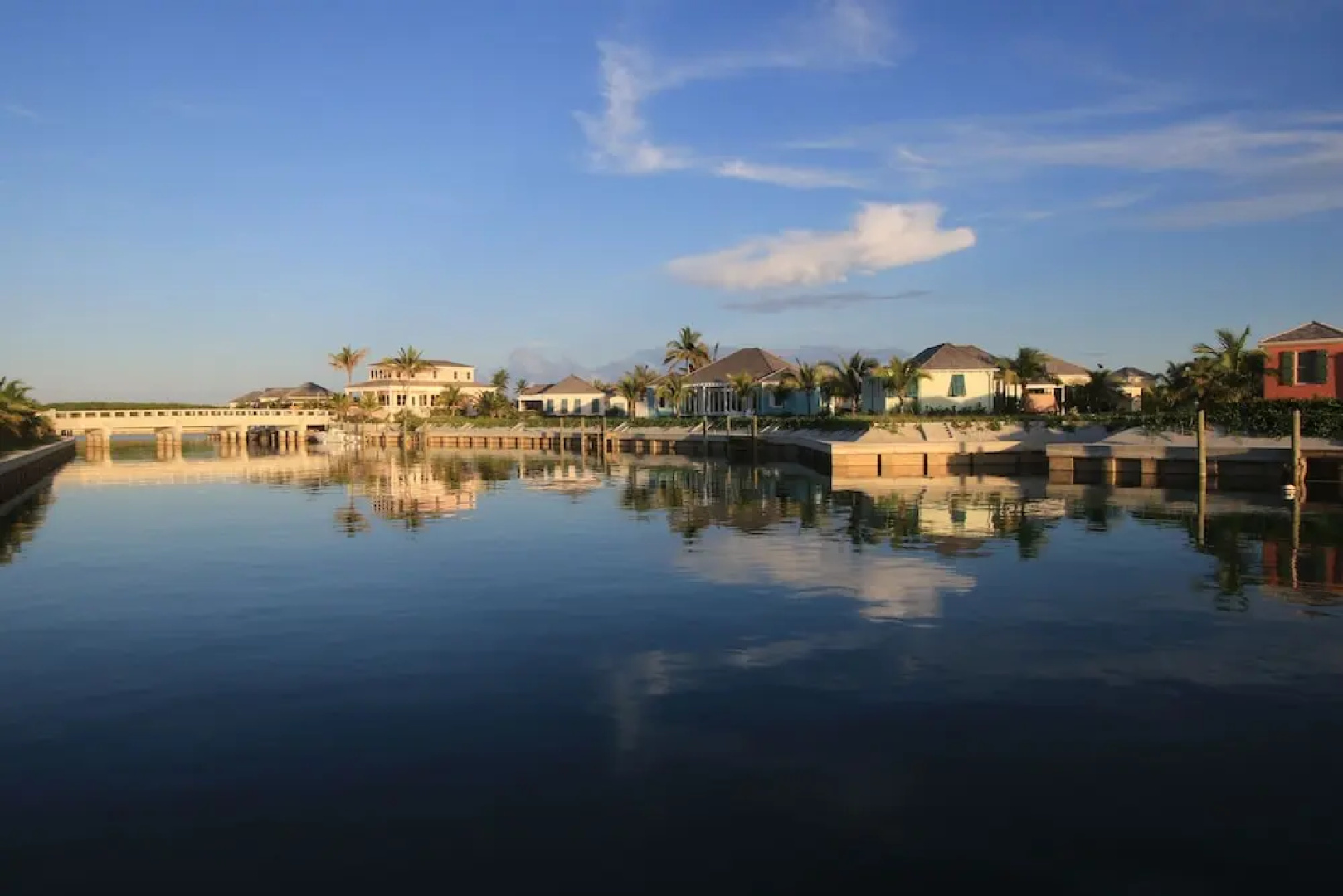 The Sandpiper Inn & Cottages