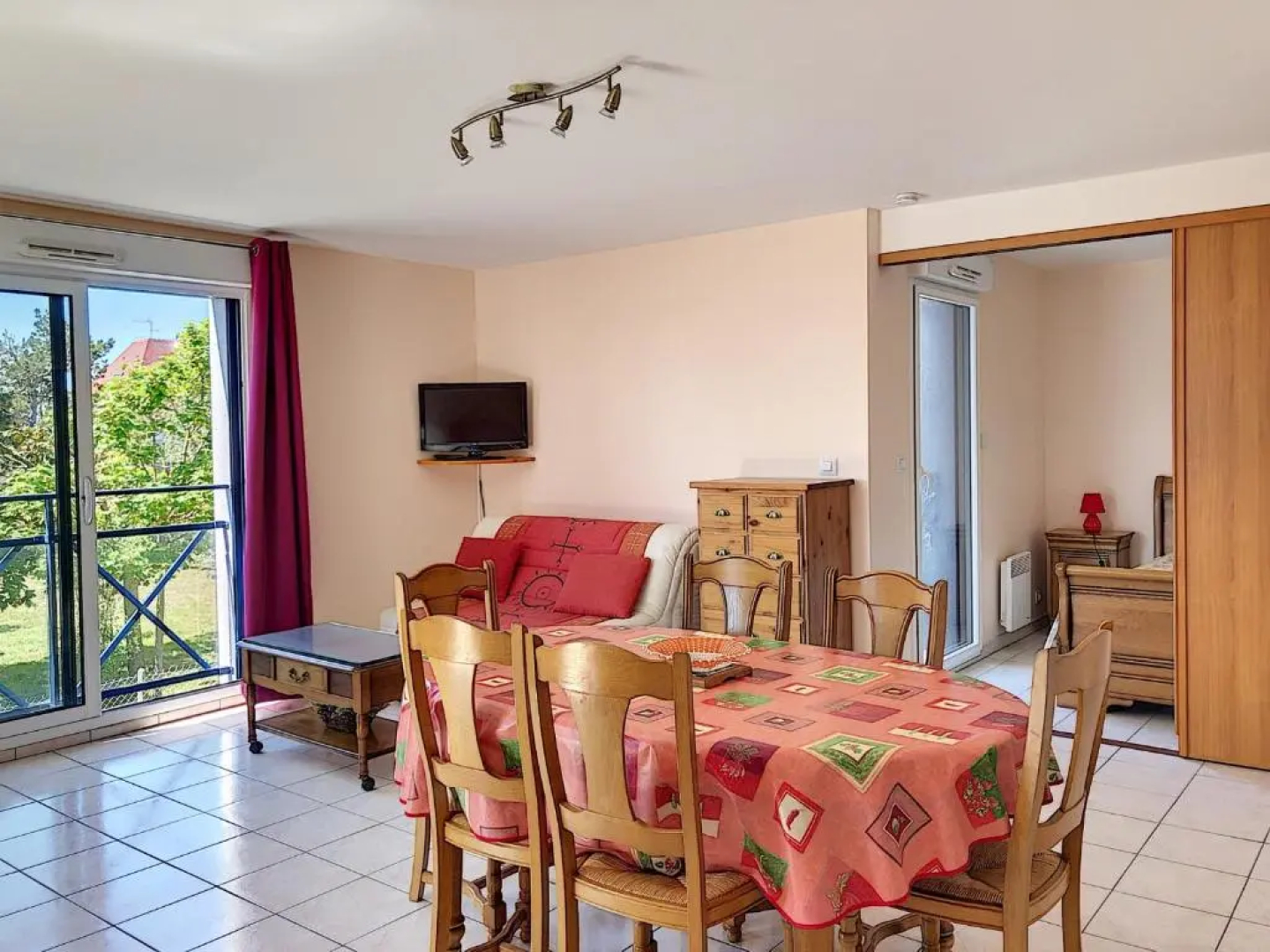 Appartement Jullouville, 1 Pièce, 2 Personnes - Fr-1-361-120
