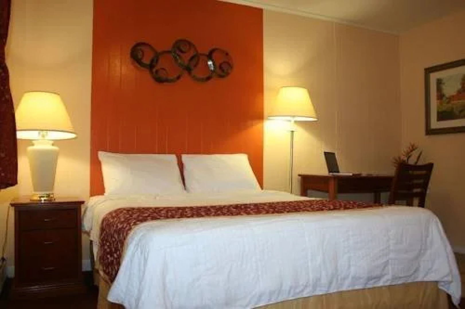 Southington Motor Lodge