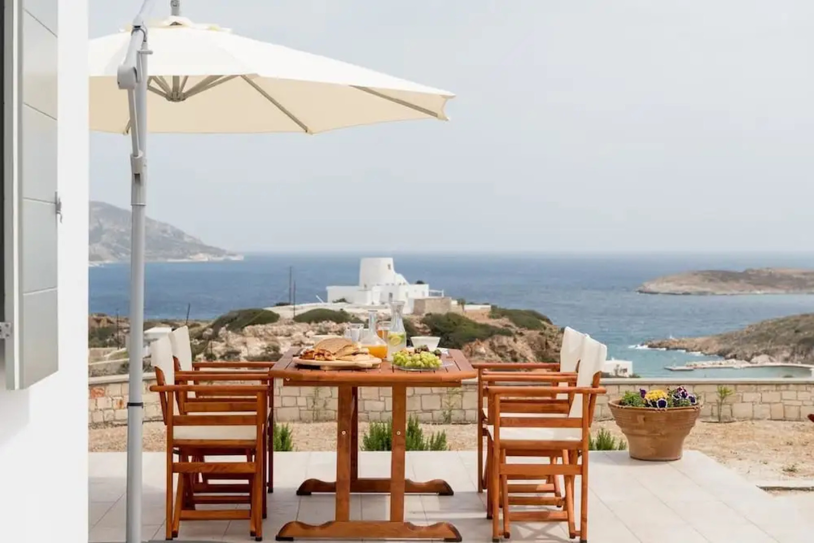 Irene Kimolos Villas