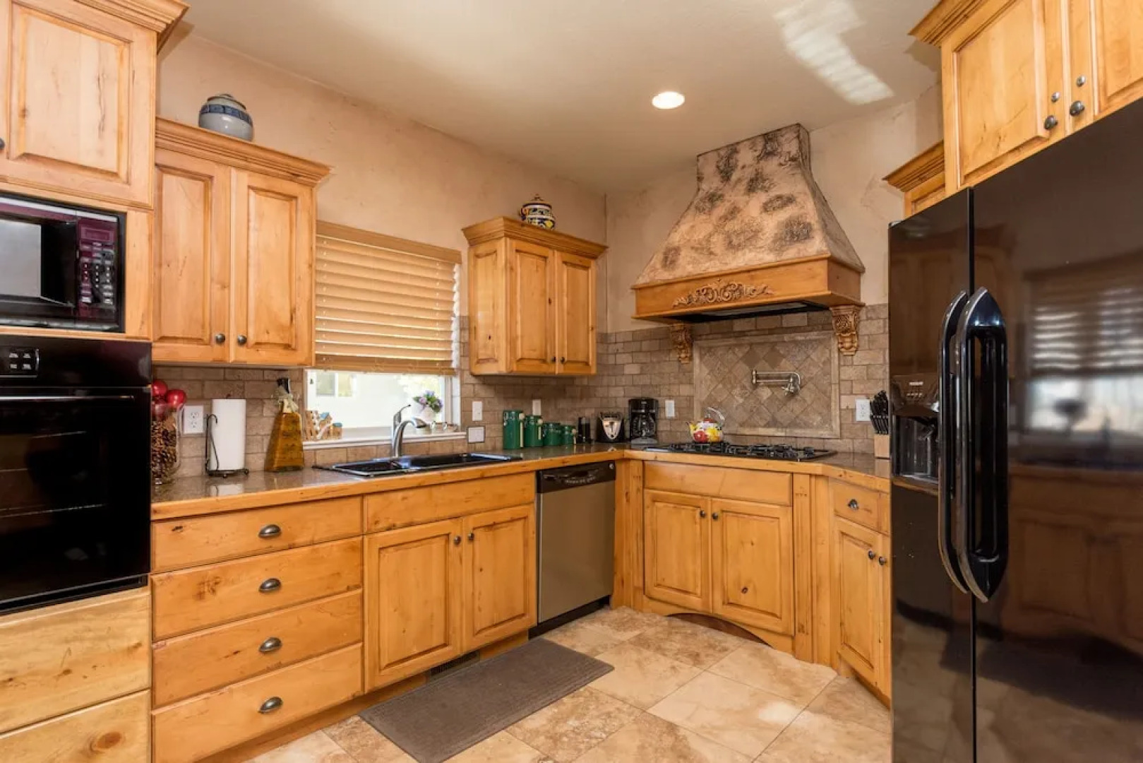 Luxury Townhouse in Mountains