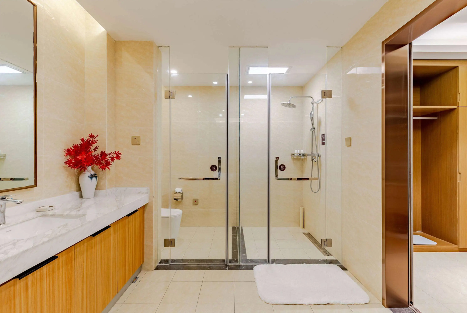 Howard Johnson Lakeview Hotel Huaibei