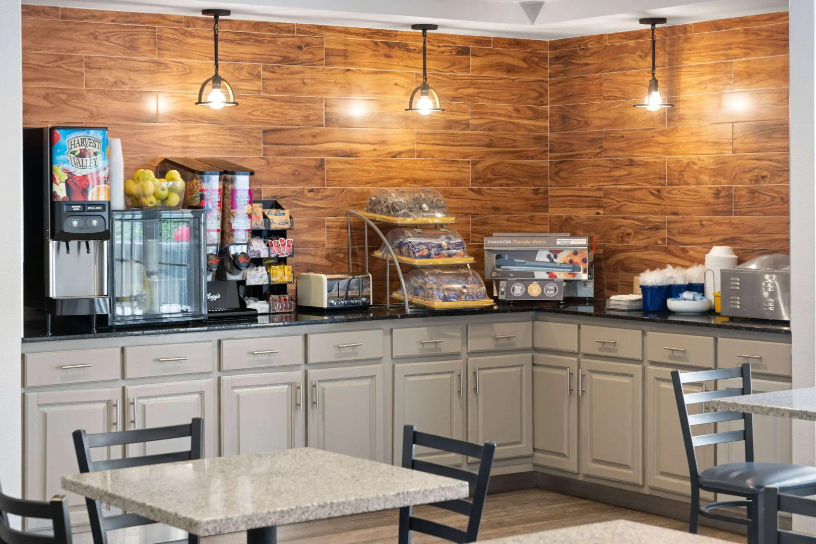 Days Inn by Wyndham Americus