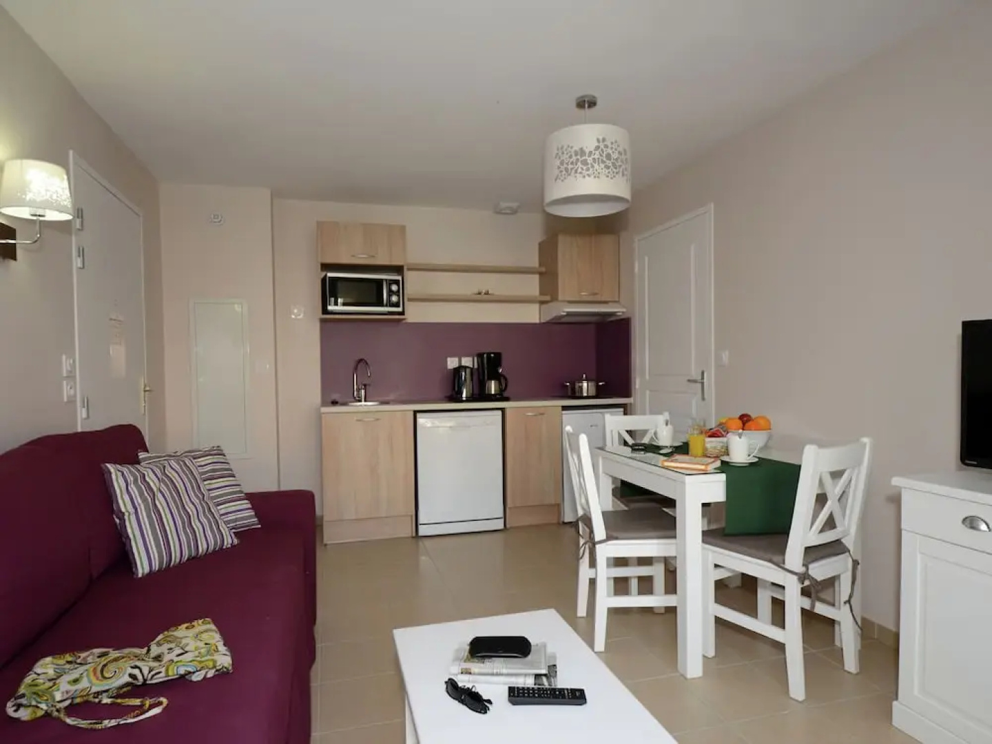 Cozy Apartment With Terrace, Located in Quiet Surroundings