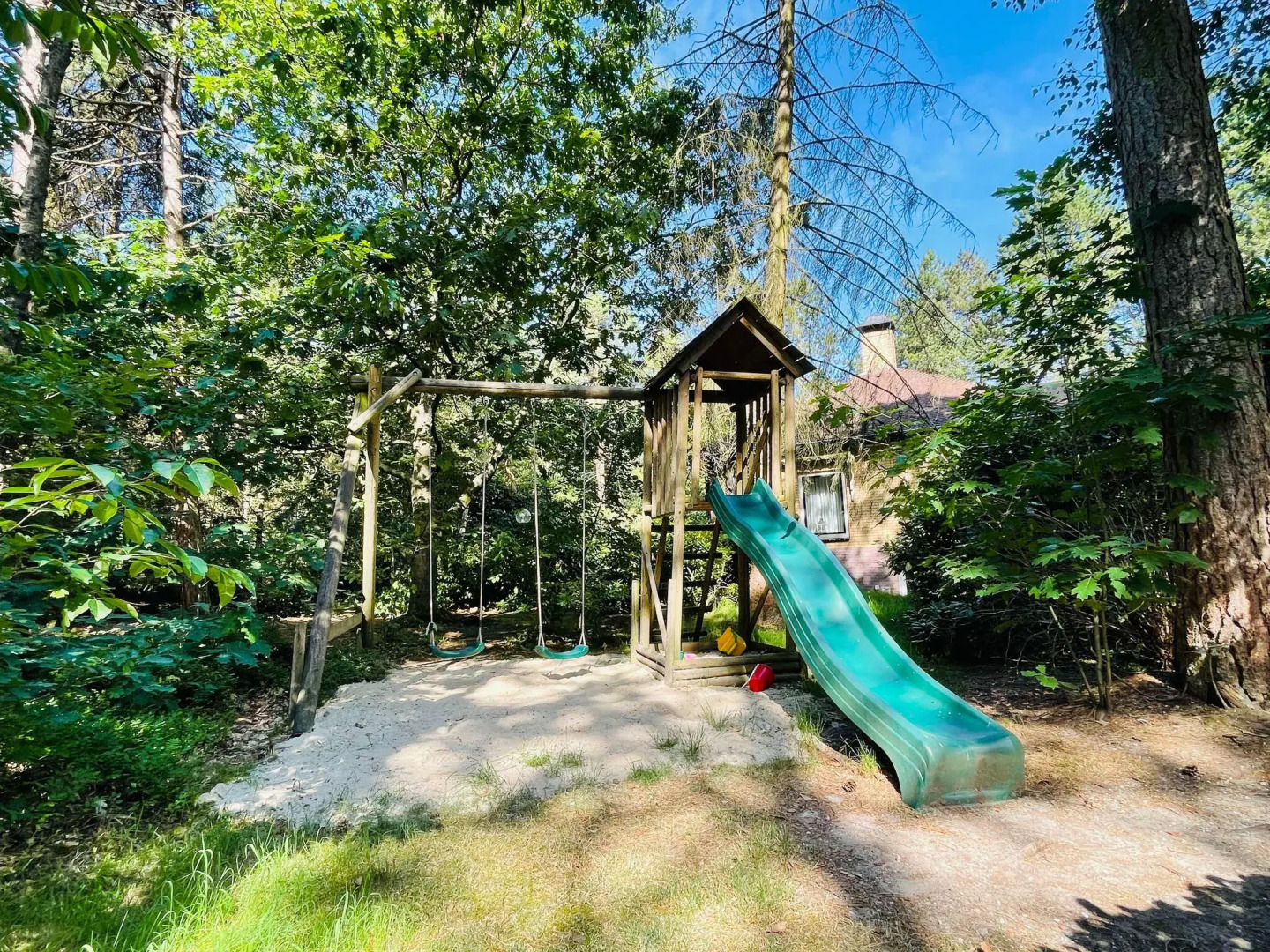 Family Villa w/ Trampoline, Pool