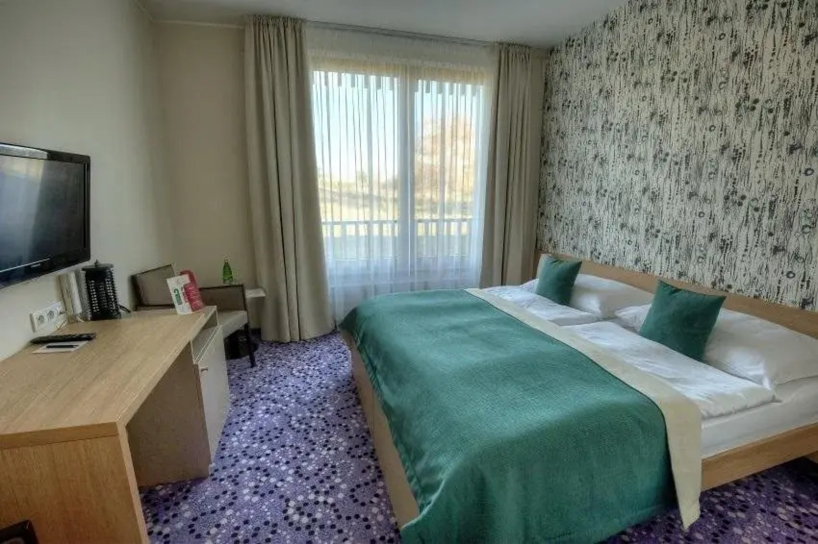 Hotel Vinice Hnanice