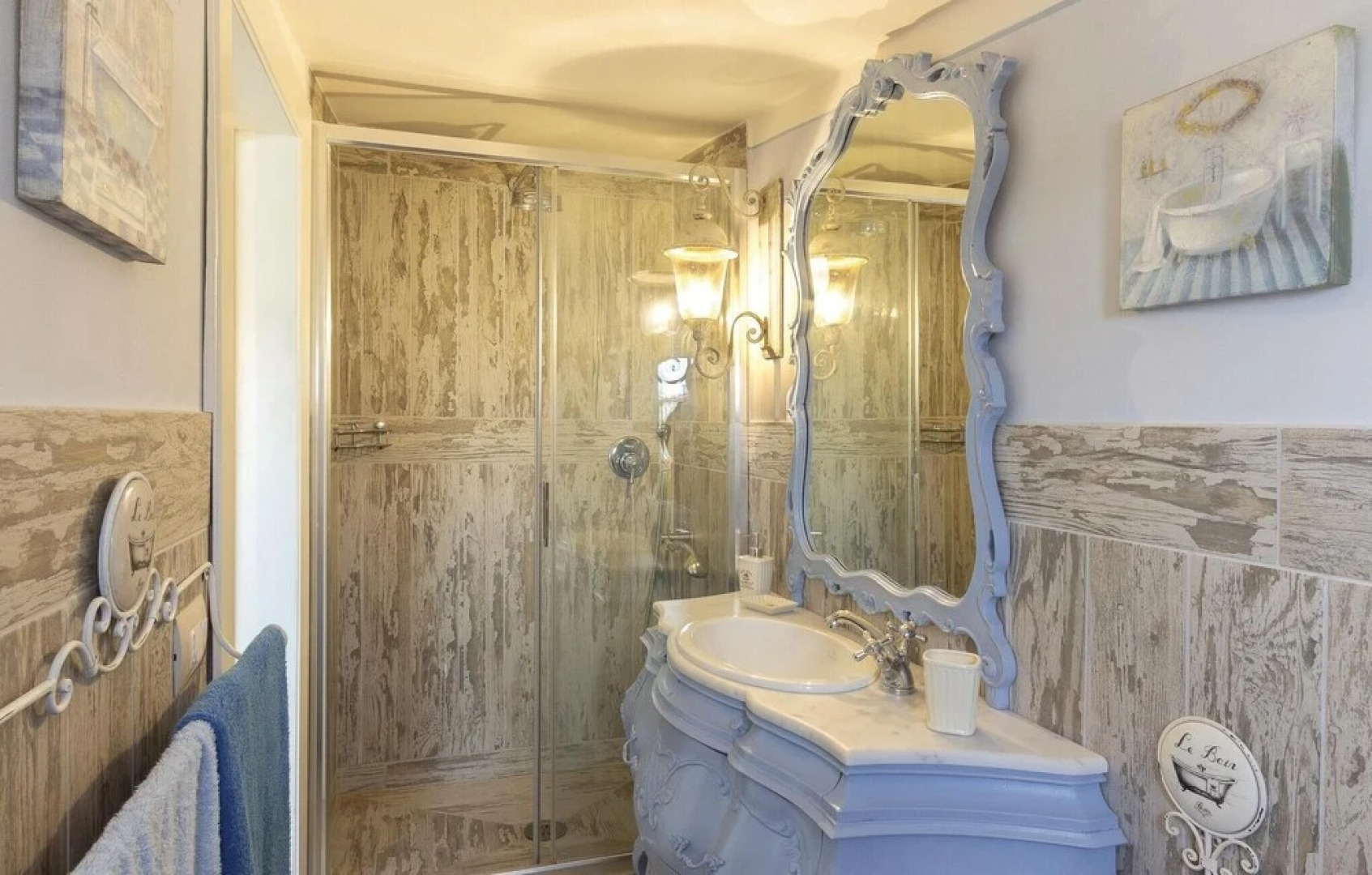 Beautiful Apartment in Viareggio With 3 Bedrooms, Jacuzzi and Sauna