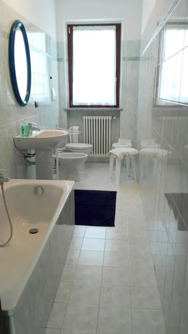 Apartment with 2 Bedrooms in Mirandola Bassa