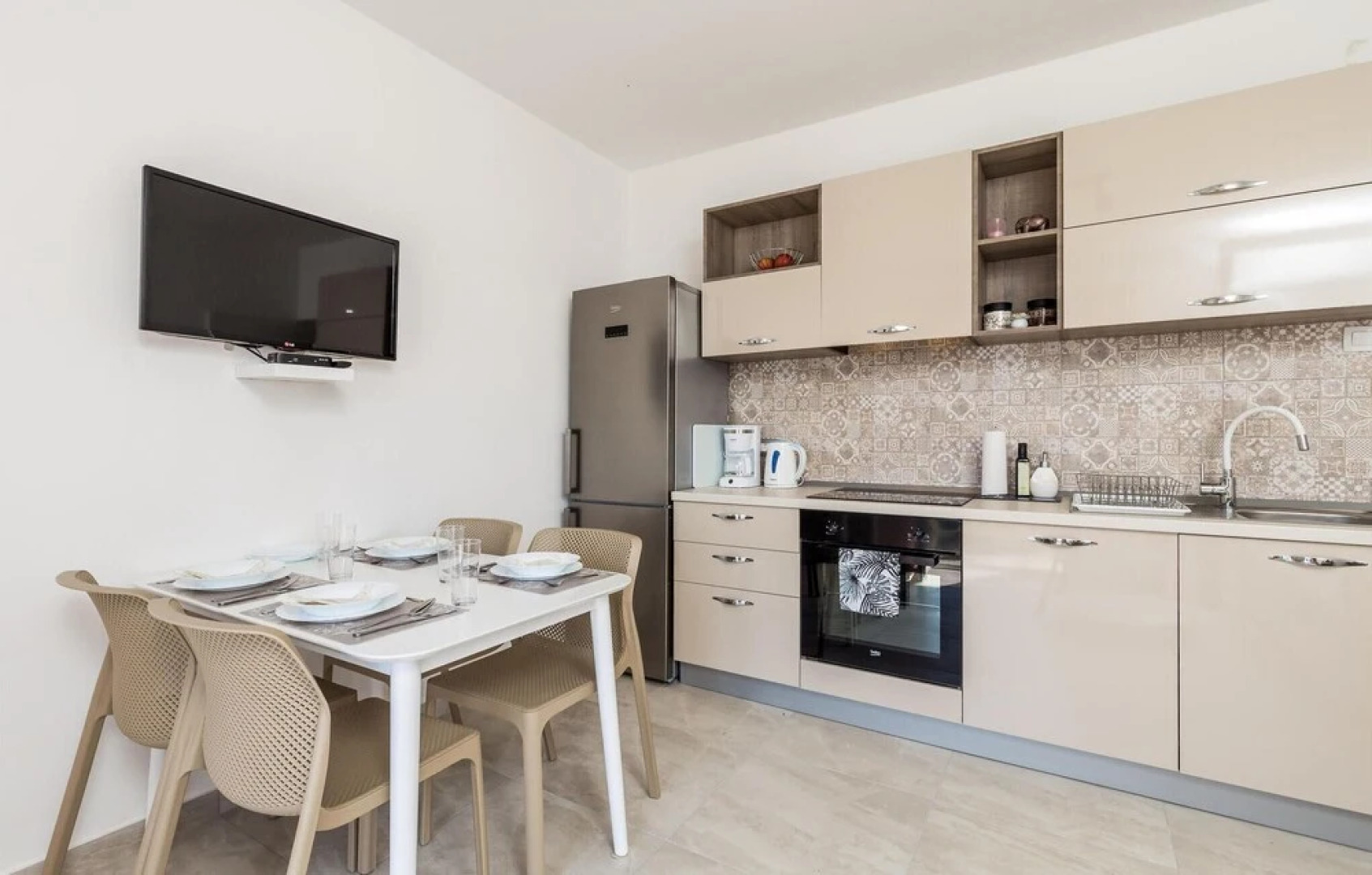 Beautiful Apartment in Sveti Juraj With Wifi and 2 Bedrooms