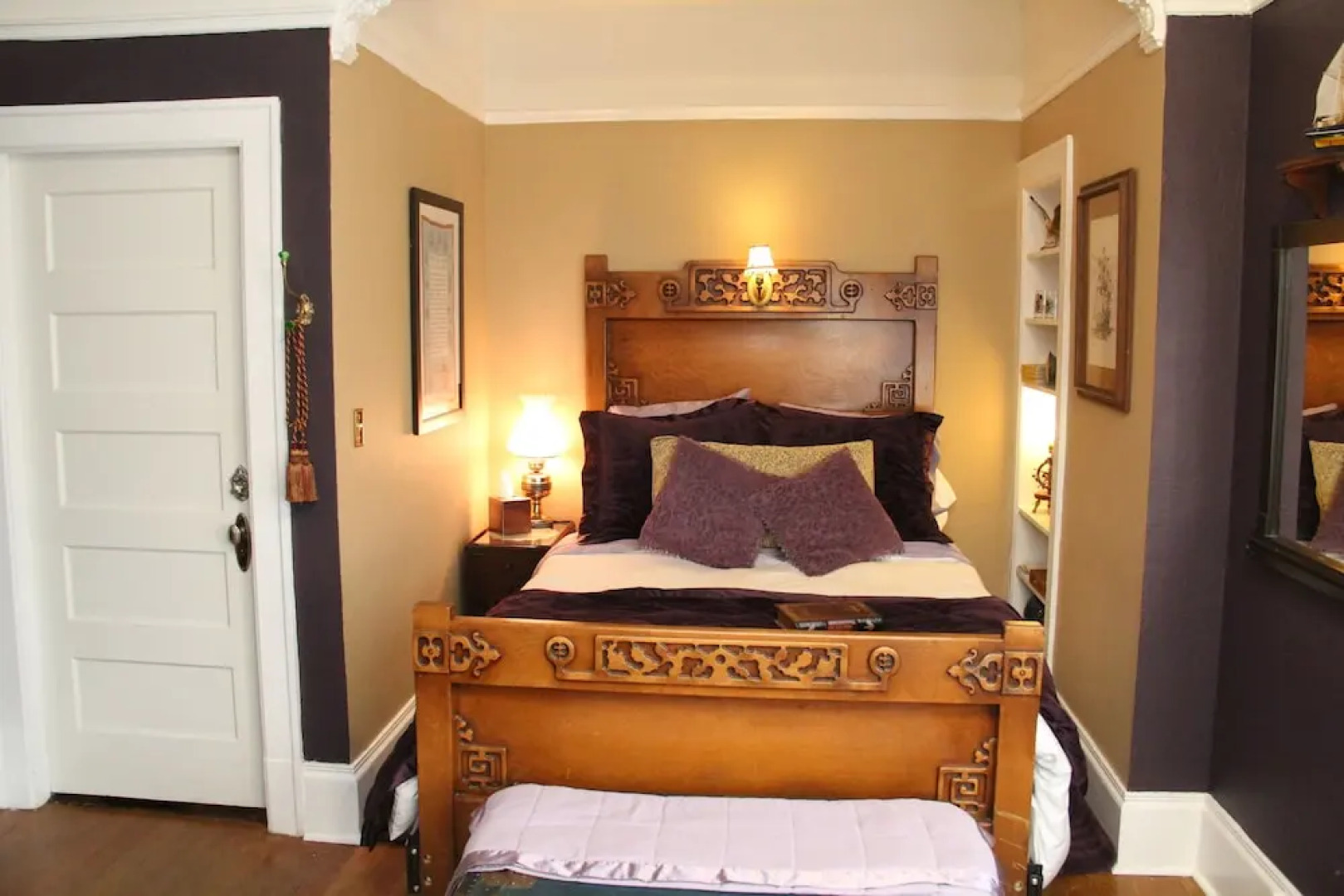 Joshua Inn Bed & Breakfast