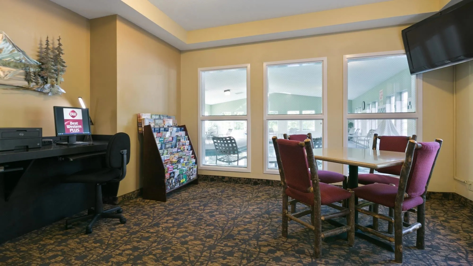 Best Western Plus Columbia River Inn