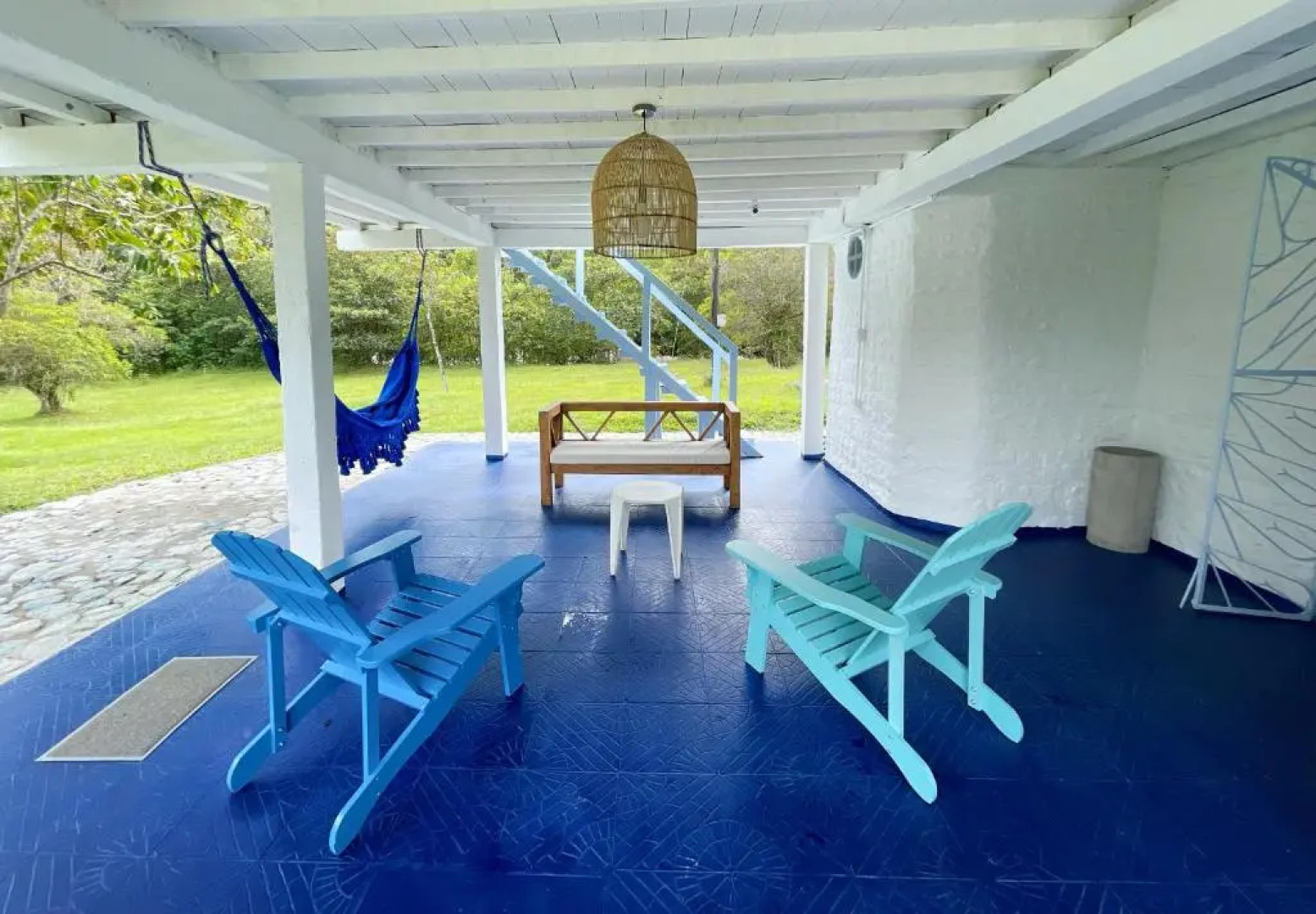 Hermosa Casa frente al Río