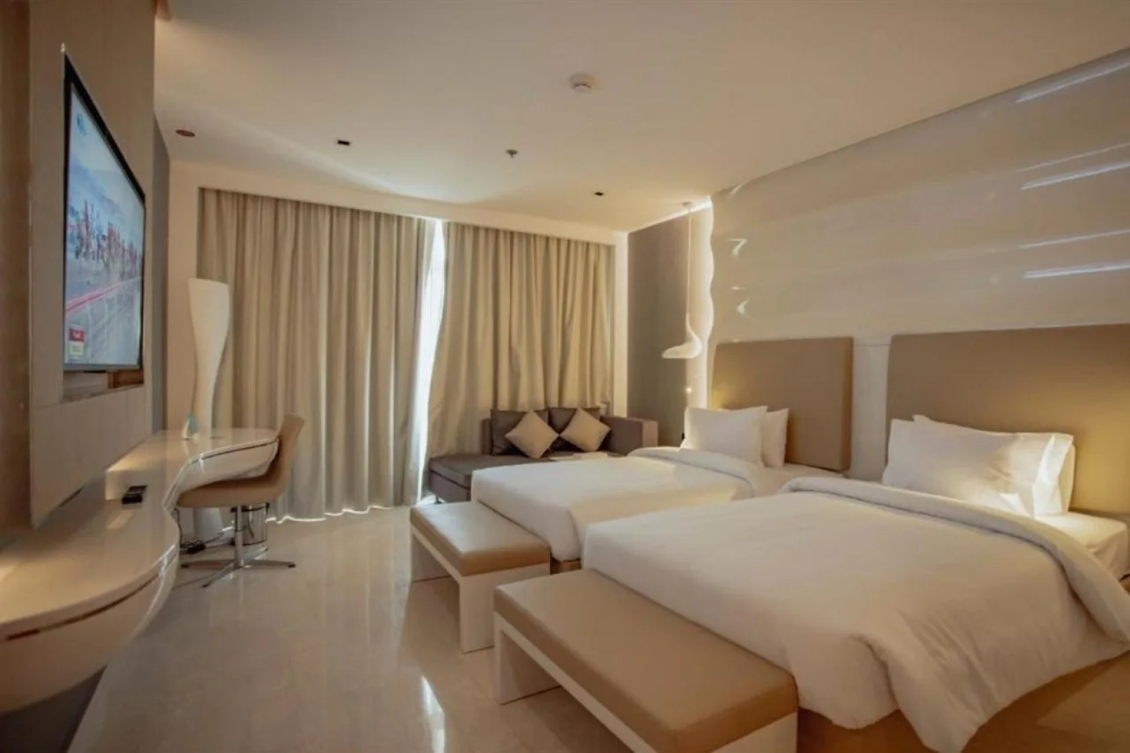 Alberni Jabal Hafeet Hotel