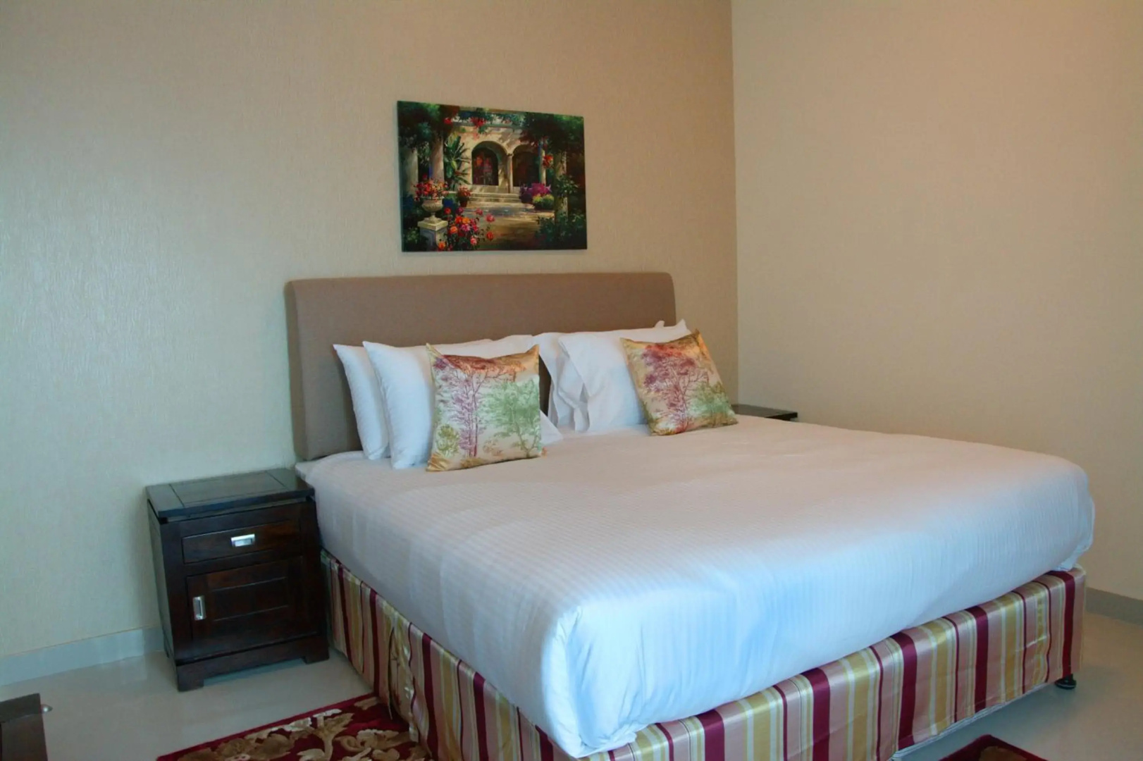 Ewan Tower Hotel Apartments