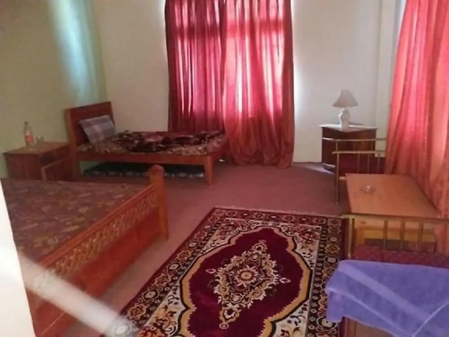 Hotel Kehkashan