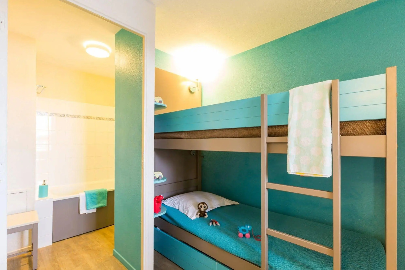 Port Guillaume - Inh 23232