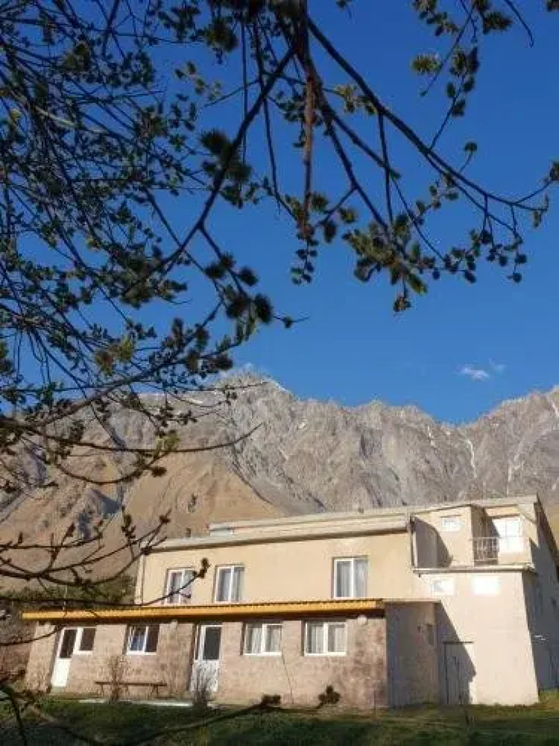 Tsitsia and Stepan Guest House