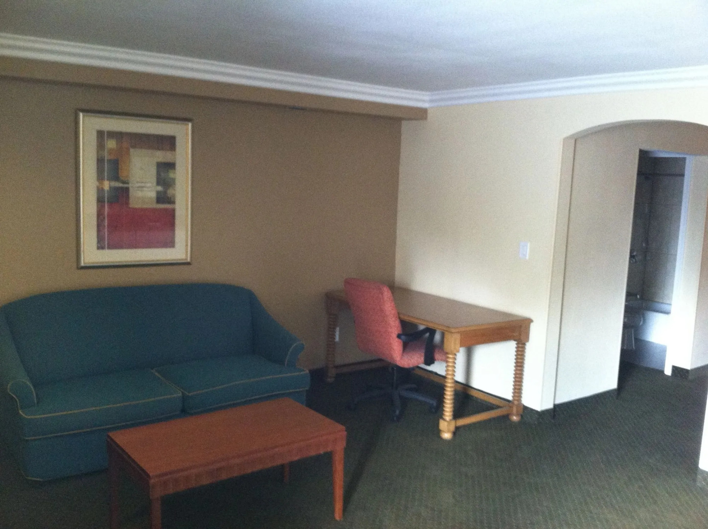 Walnut Inn & Suites West Covina