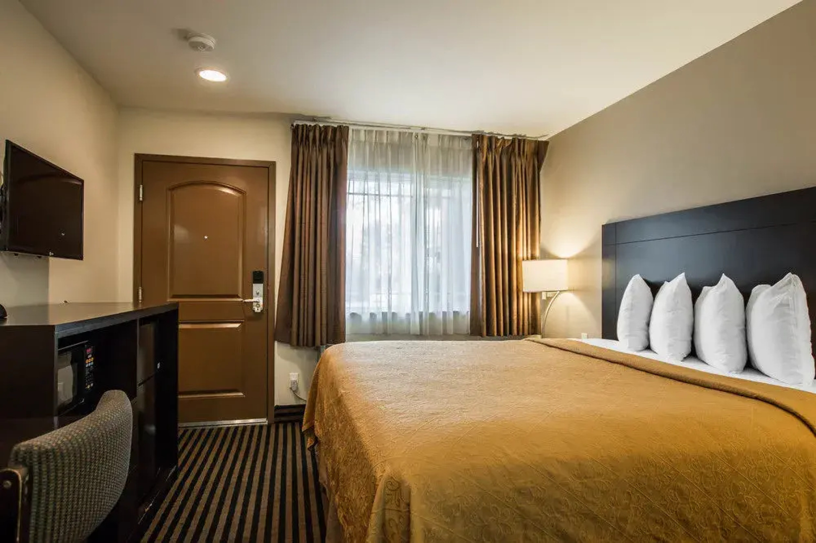 Quality Inn & Suites Escondido