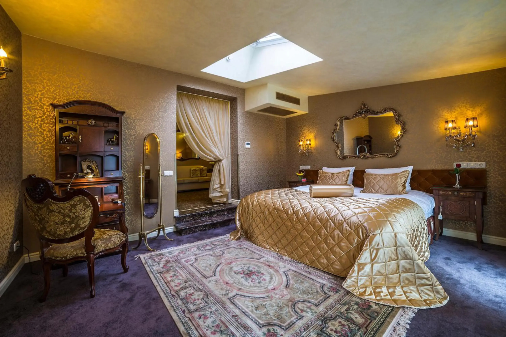 Отель и ресторан IMPERIAL (бывший Ramada)