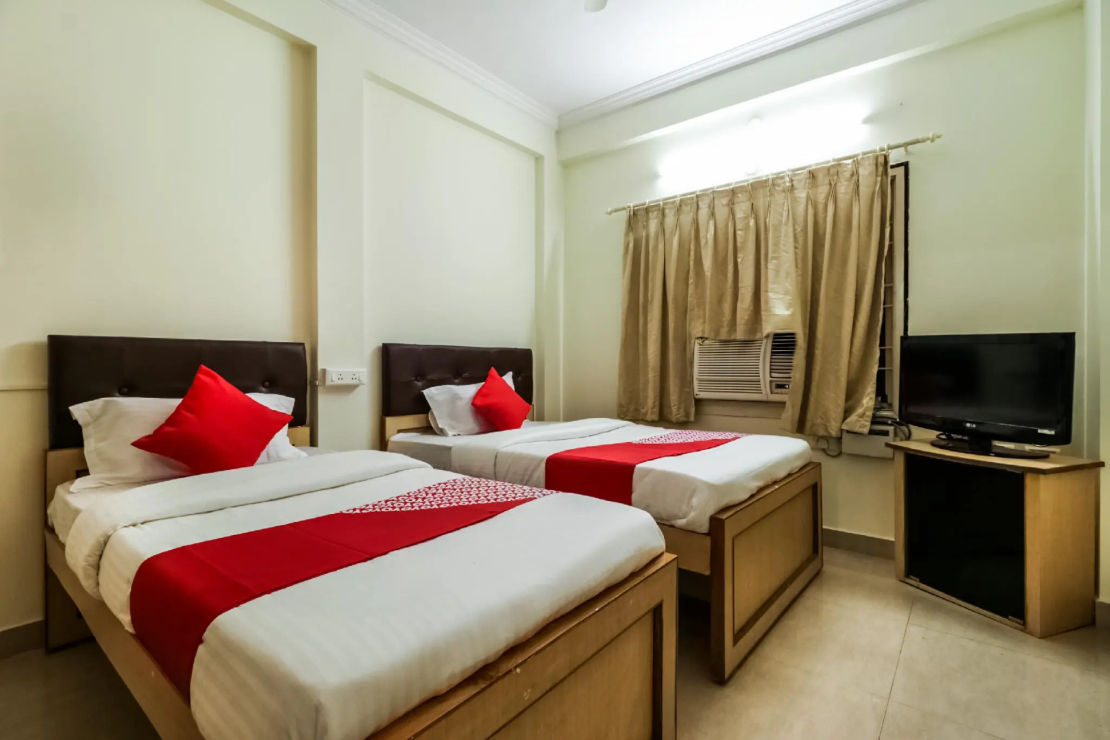 Capital O 35480 Coastal Bay Service Apartments