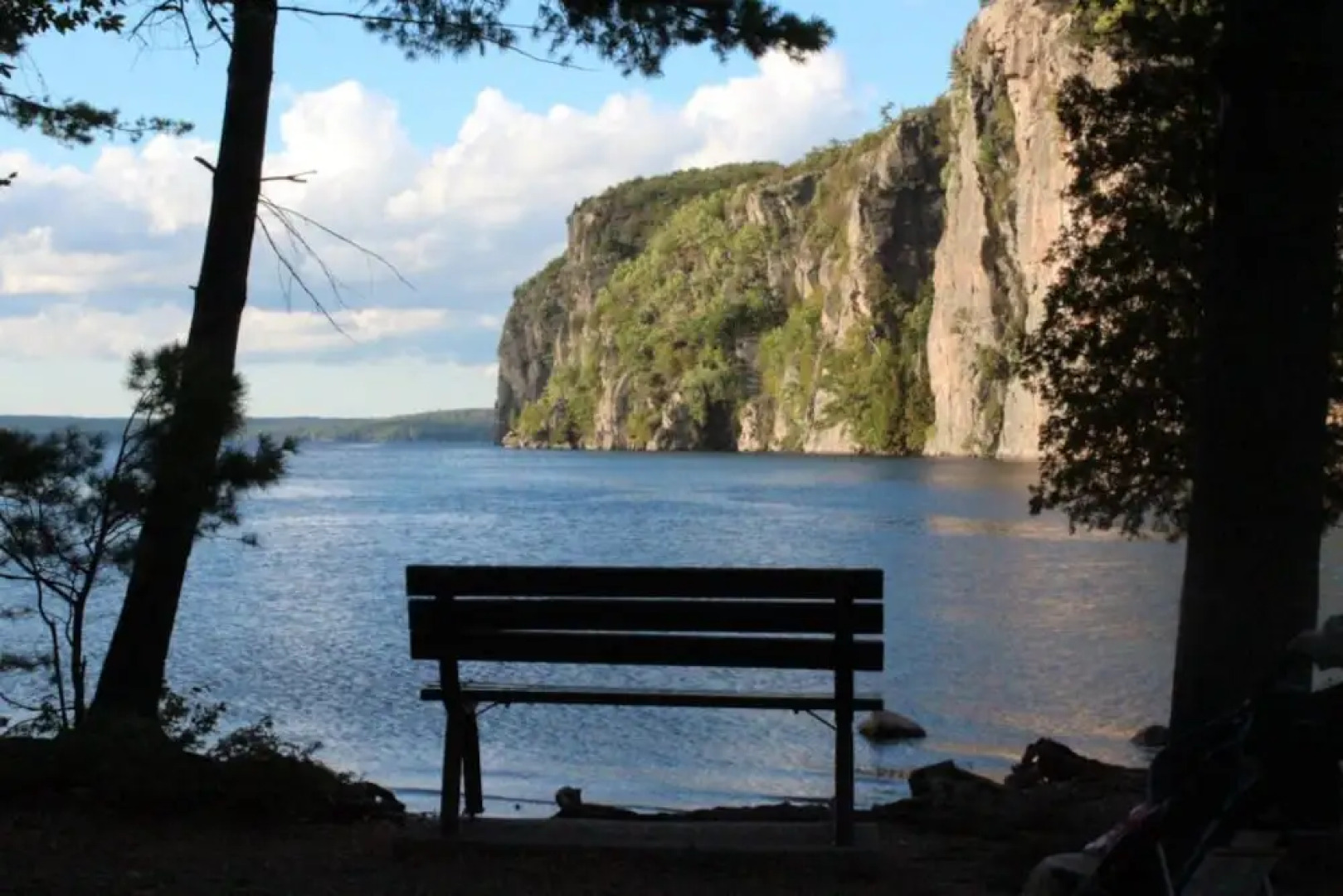 Mazinaw Residence Inn