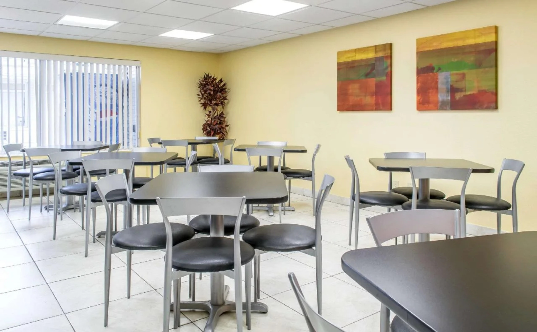 Econo Lodge Fort Knox