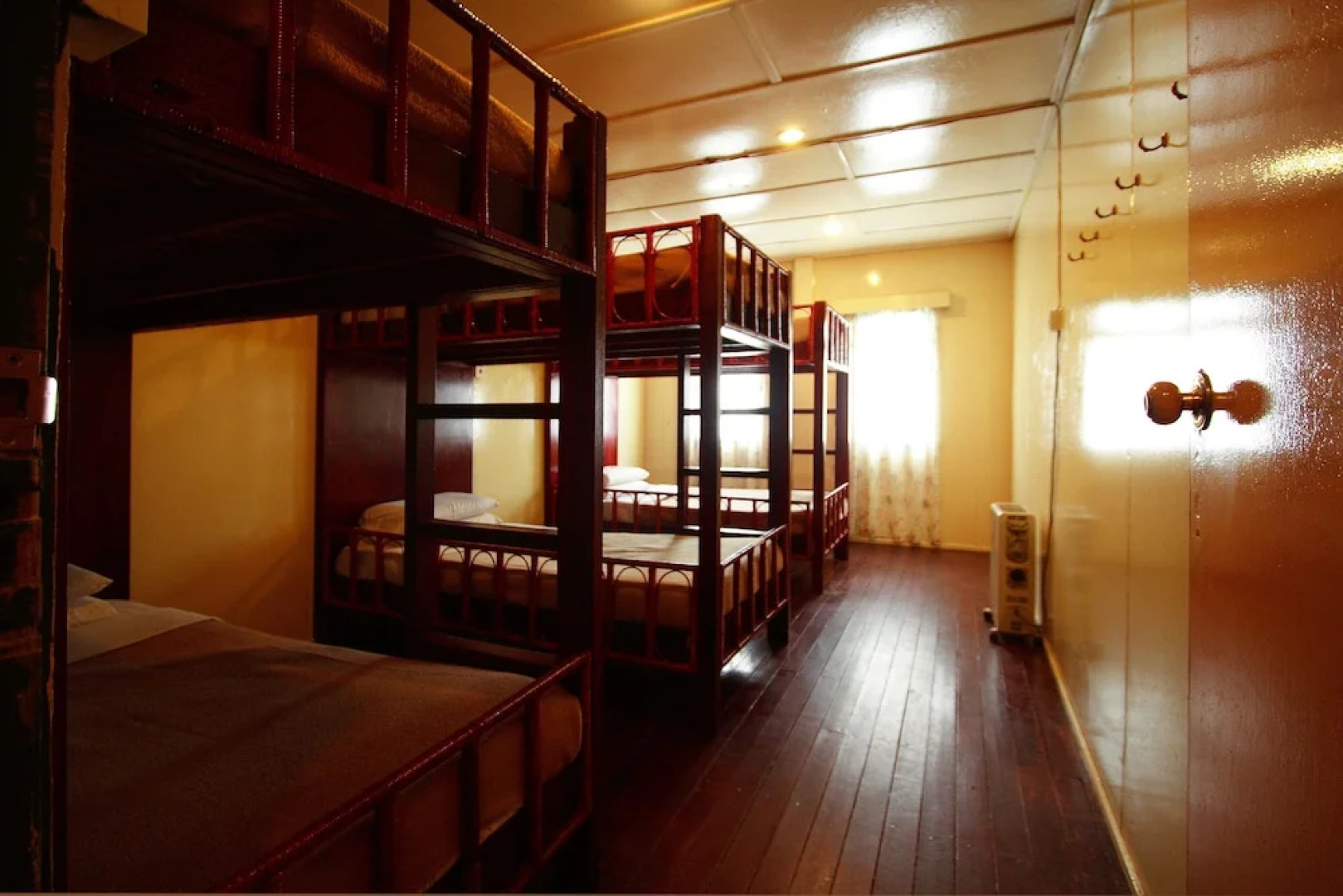 Laban Rata Resthouse - Hostel