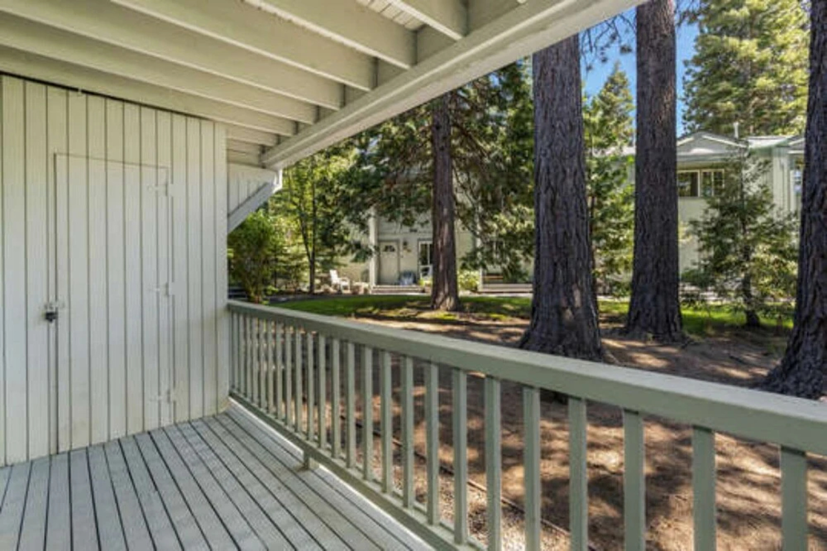 Skylandia Escape by Tahoe Mountain Properties
