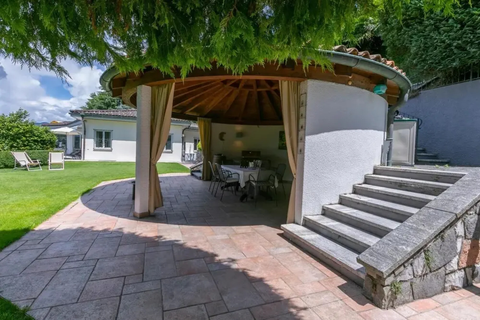 Villa Benessere in Viganello Lugano